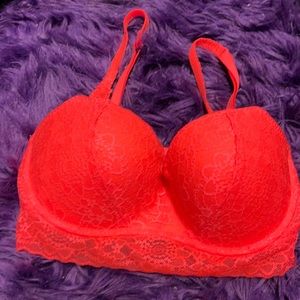 Victoria Secrets Bra NWTS